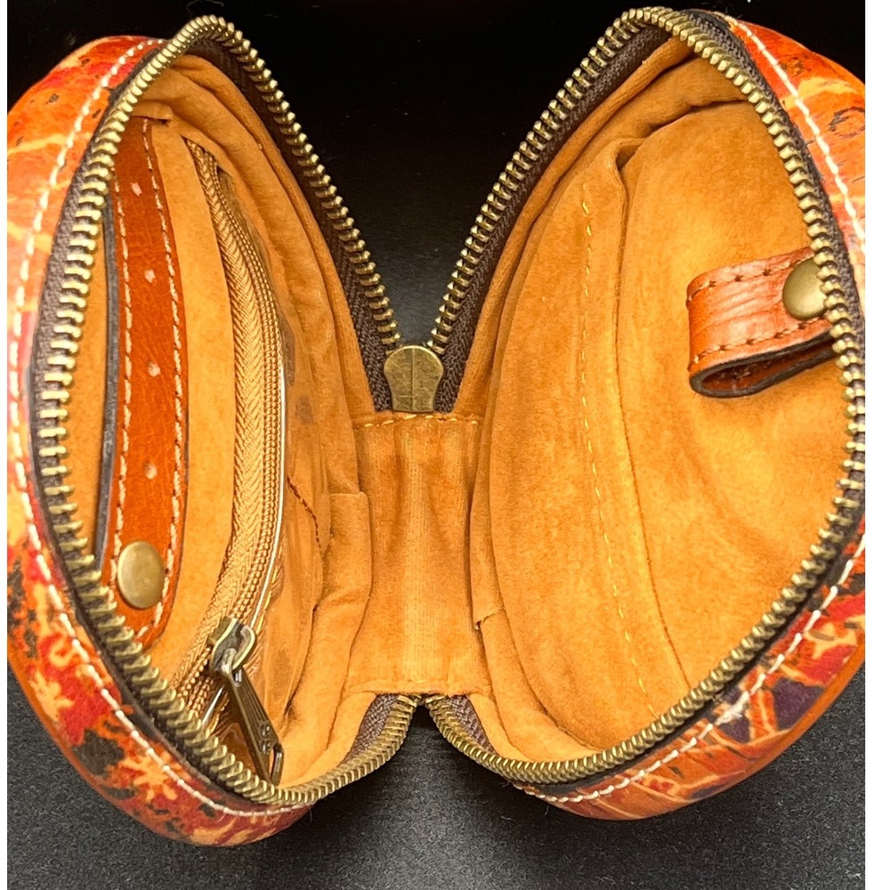 Patricia Nash Round Zip around Coin Purse 4 x 4 Rustic‎ Nature - Picture 6 of 9
